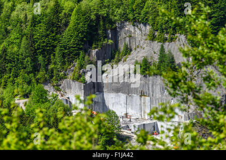 Aussicht von der Plockenpass zwischen Mortschach, Österreich und der italienischen Grenze Stockfoto