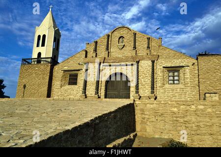 Barocke Kirche von San Lucas de gebaut durch die spanischen Eroberer in Südamerika in COLAN Colan 1536 - ältesten.  Piura. Peru Stockfoto