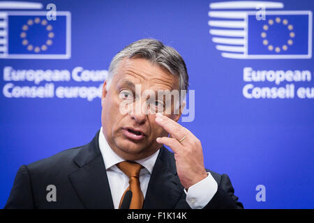 Brüssel, Bxl, Belgien. 3. Sep 2015. Ungarns Premier Viktor Orban gibt eine Pressekonferenz vor der Sitzung am Sitz Europäischen Rates in Brüssel am 03.09.2015 Orban ist die Top-Level-EU-Politiker auf Disscuss Migranten und Flüchtlinge treffen. von Wiktor Dabkowski Credit: Wiktor Dabkowski/ZUMA Draht/Alamy Live-Nachrichten Stockfoto