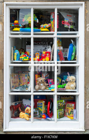 Spielzeug-Schaufenster. Kelso, Schottland Stockfoto