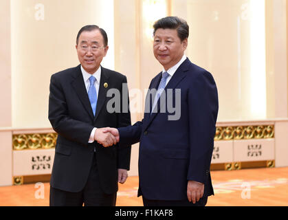 Peking, China. 3. Sep 2015. Chinesischen Staatspräsidenten Xi Jinping trifft sich mit Generalsekretär der Vereinten Nationen Ban Ki-Moon in Peking, Hauptstadt von China, 3. September 2015. Bildnachweis: Zhang Duo/Xinhua/Alamy Live-Nachrichten Stockfoto