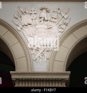 Basrelief an Wand des königlichen Palastes (Det königlichen Slott) In Oslo, Norwegen Stockfoto