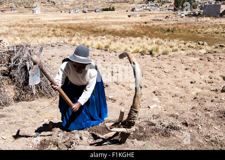 Bolivien - Isla del Sol auf dem Titicaca-See, der größte See der Höhenlage der Welt (3808m) dieser Insel legendären Inka-Cr Stockfoto