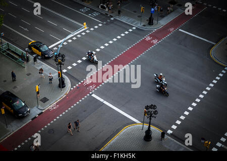 Paseo de Gracia Avenue, eine der Hauptstraßen in Barcelona, Katalonien, Spanien Stockfoto