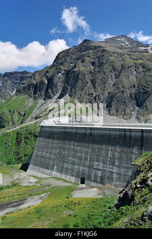 Sperrfeuer De La Grande Dixence, höchste Staumauer in Europa. Es gilt wieder die See Lac des Dix in den Schweizer Alpen, Schweiz Stockfoto