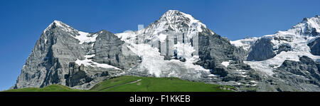 Blick vom kleinen Scheidegg über Berge Eiger, Mönch und Jungfraujoch in den Berner Alpen, Schweizer Alpen, Schweiz Stockfoto