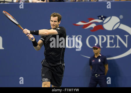 Andy Murray (GBR) im Wettbewerb bei den 2015 US Open Tennis Stockfoto