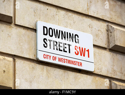 Straßenschild Downing Street, London, UK. Stockfoto