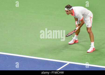 New York, USA. 3. Sep 2015. Roger Federer (SUI) Tennis: Roger Federer der Schweiz in Aktion in der uns offen Männer Singles zweiten Vorrundenspiel auf das USTA Billie Jean King National Tennis Center in New York, Vereinigte Staaten von Amerika. Bildnachweis: Hiroaki Yamaguchi/AFLO/Alamy Live-Nachrichten Stockfoto