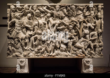 Rom. Italien.  Ludovisi Schlacht Sarkophag (250 – 260 n. Chr.) Palazzo Altemps. Museo Nazionale Romano. Stockfoto