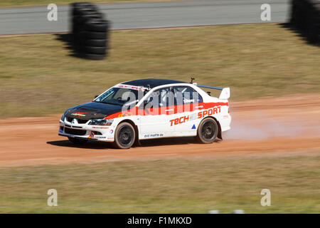 Brisbane, Australien. 4. September 2015. Tag1 von der ersten Runde der neuen Sidchrome Extreme Rallycross Championship Series findet am Lakeside Park, Brisbane, die Hauptstadt von Queensland, Australien, im 4. und 5. September 2015 Credit: John Quixley/Alamy Live News Stockfoto