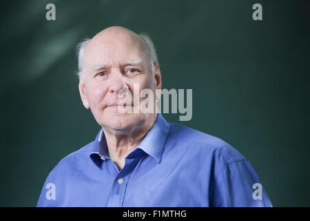 Sir John Philip Lister Lister-Kaye, ist 8. Baronet OBE, ein englischer Naturforscher, Naturschützer und Autor, an das Edinburgh International Book Festival 2015. Edinburgh, Schottland. 17. August 2015 Stockfoto