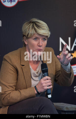 Stamford, Lincs, UK. 4. September 2015. Der Land Rover Burghley Horse Trials 2015 Clare Glatzenbildung Credit: Tim Scrivener/Alamy Live-Nachrichten Stockfoto