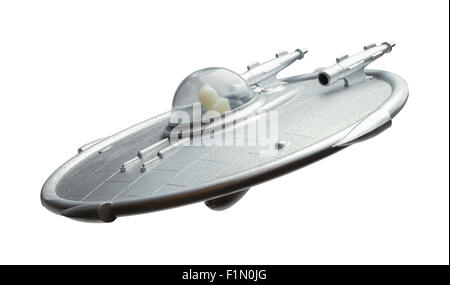 Silber fliegen UFO isoliert auf einem weißen Hintergrund. Stockfoto