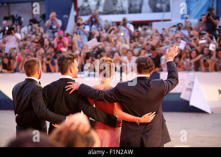 Venedig, Italien. 4. September 2015. Vom richtigen Johnny Depp, Dakota Johnson, Scott Cooper und Joel Edergerton besucht schwarze Messe Premiere während der 72. Filmfestival von Venedig auf 4 Septmember 2015 in Venedig Credit: Andrea Spinelli/Alamy Live News Stockfoto