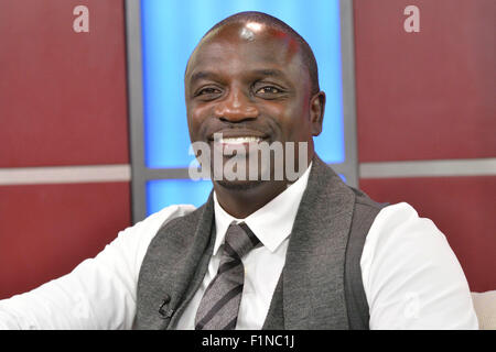 Toronto, Kanada. 4. September 2015. Musikers Akon erscheint auf Global TV The Morning Show in Toronto. Bildnachweis: EXImages/Alamy Live-Nachrichten Stockfoto