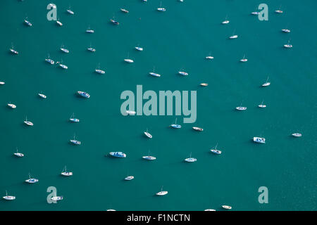 Yachten in Okahu Bay, Auckland, Nordinsel, Neuseeland - Antenne Stockfoto