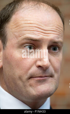 Douglas Carswell, MP für Clacton on Sea, bei der Vorstellung UKIPs "sagen Nein zur EU" tour in Westminster Stockfoto