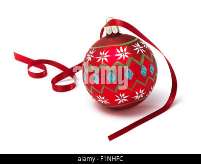 Handbemalte Christbaumkugel mit rotem Band Stockfoto