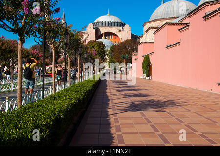 Istanbul, Türkei - 4. September 2015: Hagia Sophia im Stadtteil Sultanahmet, Stockfoto