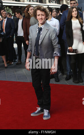 London, UK, 21. Mai 2015: Art Parkinson besucht die World Premiere von San Andreas im Odeon Kino am Leicester Square in London Stockfoto