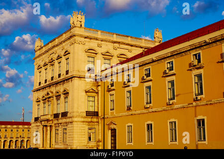 Portugal, Lissabon, Praça Comercio oder Commerce Square. Es ist auch bekannt als Terreiro Do Paco oder Schlossplatz nach der Royal Stockfoto