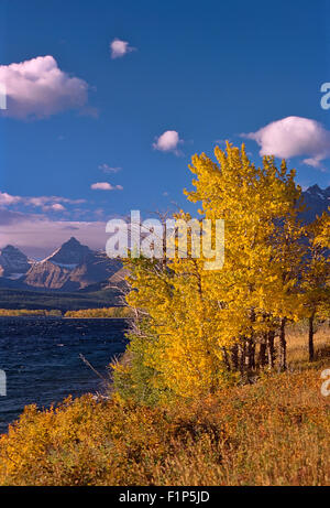 Herbst Tag, Saint Marys See, Glacier National Park, Montana, USA Stockfoto