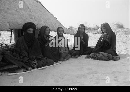 Tuareg Familienporträt, Region Timbuktu, Mali Stockfoto