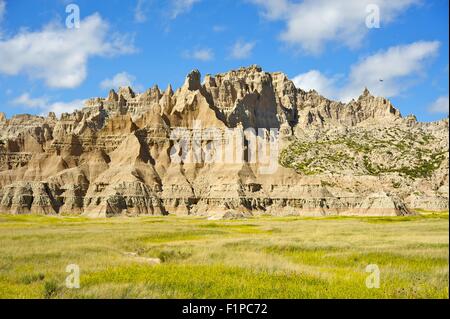 Badlands ist von den geologischen Kräften der Ablagerung und Erosion gebildet worden. Badlands Nationalpark-Landschaft. Stockfoto