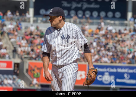 New York, New York, USA. 5. Sep, 2015. Yankees' NATHAN EOVALDI im 3. Inning, NY Yankees vs. Tampa Bay Rays, Yankee Stadium, Samstag, 5. September 2015. Bildnachweis: Bryan Smith/ZUMA Draht/Alamy Live-Nachrichten Stockfoto