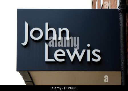 Ein Zeichen für das Kaufhaus John Lewis an alle Heiligen grün, Norwich, Norfolk, England, Vereinigtes Königreich. Stockfoto