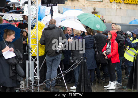 Stockholm, Schweden, 6. September 2015. Flüchtlinge willkommen - schwedische Solidarität Manifestation auf Medborgarplatsen. Premierminister von Schweden, Stefan Lofven. Bildnachweis: Barbro Bergfeldt/Alamy Live-Nachrichten Stockfoto