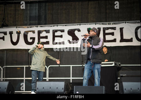 Stockholm, Schweden, 6. September 2015. Flüchtlinge willkommen - schwedische Solidarität Manifestation. Rap-Künstler Ison Och Fille. Bildnachweis: Barbro Bergfeldt/Alamy Live-Nachrichten Stockfoto