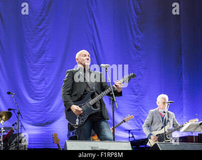 Ewhurst, Surrey, England, UK.  5. September 2015.  Midge Ure erscheint im Rock ' n ' PS-Veranstaltung statt, an der Hurtwood Park Polo Club, Ewhurst, Surrey, UK.  Die Veranstaltung wurde zur Unterstützung der Prostate Cancer UK. Stockfoto