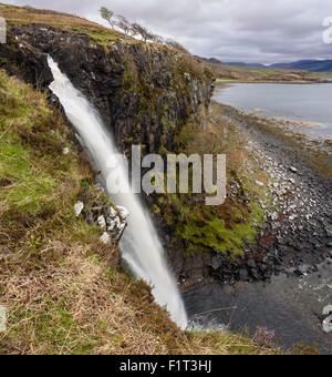 EAS Fors Wasserfall in der Nähe von Ulva Fähre, Isle of Mull, Inneren Hebriden, Argyll und Bute, Schottland, Vereinigtes Königreich, Europa Stockfoto