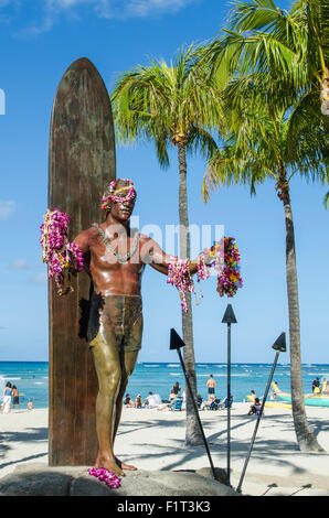 Herzog Paoa Kahanamoku, Waikiki Beach, Honolulu, Oahu, Hawaii, Vereinigte Staaten von Amerika, Pazifik Stockfoto