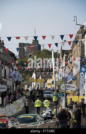 Stufe 2 Aviva Tour durch Großbritannien Radrennen starten Veranstaltungsort in Clitheroe Lancashire. Stockfoto