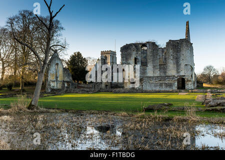 Reste der Minster Lovell Hall, Oxfordshire, Vereinigtes Königreich Stockfoto