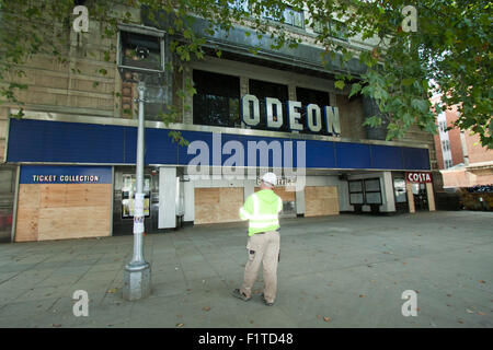 Kensington, London, UK. 7. September 2015. Das berühmte Odeon Kensington Kino mit Abriss von bedrohten entwickeln Delancey und Gesichter Opposition von Naturschützern darunter britische Schauspielerin Kate Winslet Credit: Amer Ghazzal/Alamy Live-Nachrichten Stockfoto