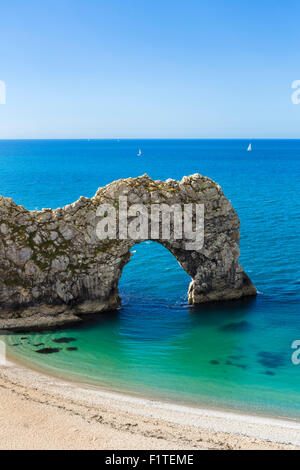 Der Kalkstein-Bogen von Durdle Door, in der Nähe von Lulworth, Jurassic Coast, Dorset, England, UK Stockfoto