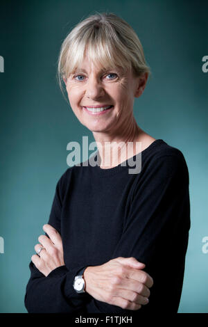 Kate Mosse, englischer Schriftsteller, kurzer Geschichteverfasser und Sender, auf dem Edinburgh International Book Festival 2015. Edinburgh, Schottland. 19. August 2015 Stockfoto