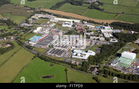 Luftaufnahme von F2 Chemicals Ltd, Showa Denko KK, Lea Stadt Preston, Lancashire, UK Stockfoto