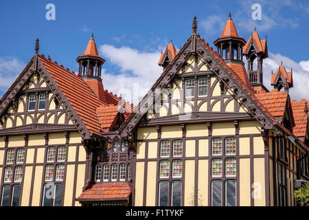 Ehemalige Bad Haus Tudor Türme, Rotorua, Neuseeland Stockfoto