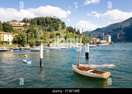 Der Hafen von Pescallo in Bellagio, einer Stadt am Comer See, Italien Stockfoto