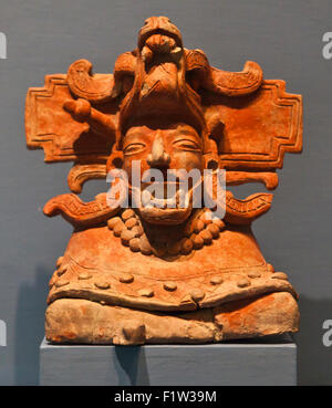 Skulptur der ZAPOTEKEN Könige gefunden in einem Grab in MONTE ALBAN, die zurückreicht bis 500 v. Chr. - OAXACA, Mexiko Stockfoto