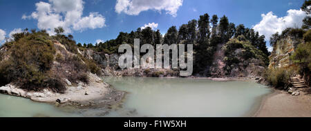 Wai-o-Tapu geothermal Bereich in Rotorua, Nordinsel, Neuseeland Stockfoto