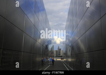 Leerer Himmel offizielle New Jersey 9/11 Memorial im Liberty State Park, New Jersey USA Stockfoto