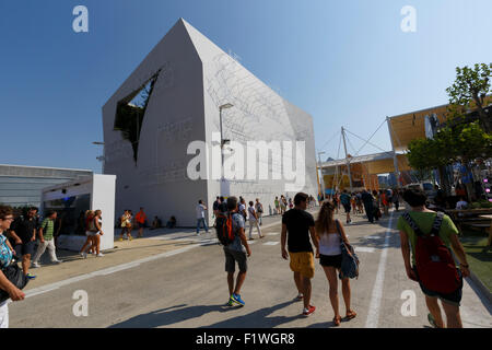 Mailand, Italien, 12. August 2015: Detail des Heiligen Stuhls Pavillons auf der Messe Expo 2015 Italien. Stockfoto