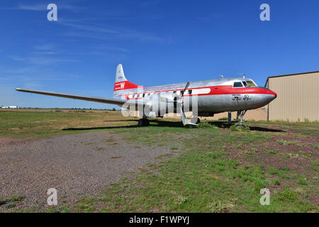 Convair 240-1 am Grand Canyon Flughafen Stockfoto