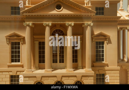 RIBA, der Architekturgalerie, Portland House, London, UK. 8. September 2015. Palladio Design: Das gute, das schlechte und das unerwartete. Die Renaissance-Architekten Andrea Palladio ist der einzige Architekt, der seinen Namen zu einem Stil gegeben hat, die noch im Einsatz auf der ganzen Welt nach fast 500 Jahren. Palladio Design: Das gute, das schlechte und das unerwartete stellt Palladios Gestaltungsprinzipien und erforscht, wie sie interpretiert, kopiert und wurden neu interpretiert durch Zeit und Kontinente aus seinem Tod im Jahre 1580 bis in die Gegenwart. Bildnachweis: Malcolm Park Leitartikel/Alamy Live-Nachrichten Stockfoto